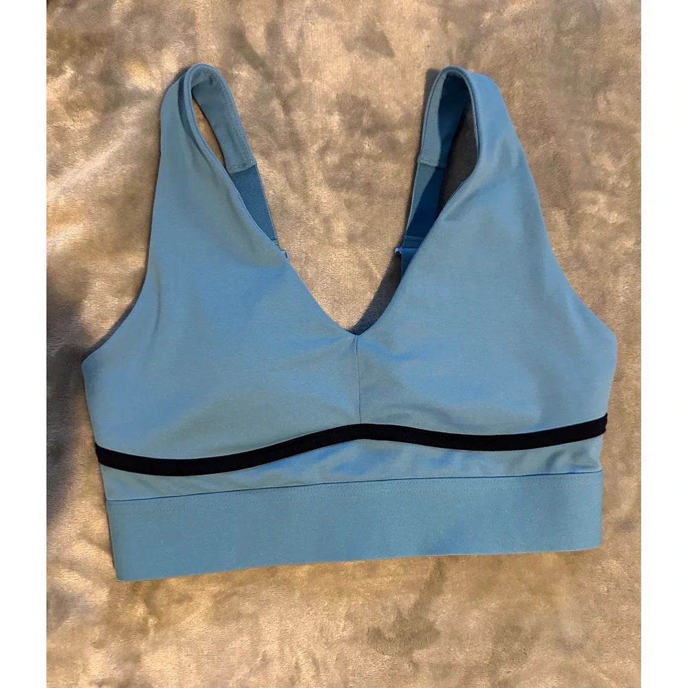 Fabletics Sports Bra Womens S Blue V-Neck Adjustable Strap Athletic